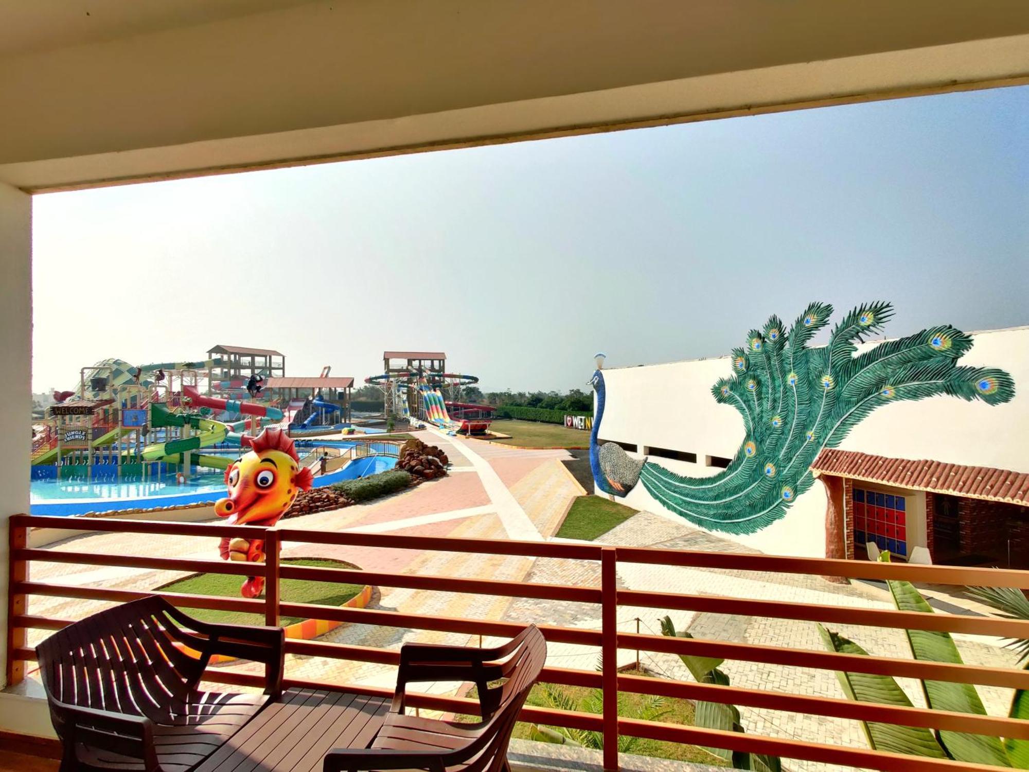 Wet N Wild Water Park & Resort Mendarda Экстерьер фото